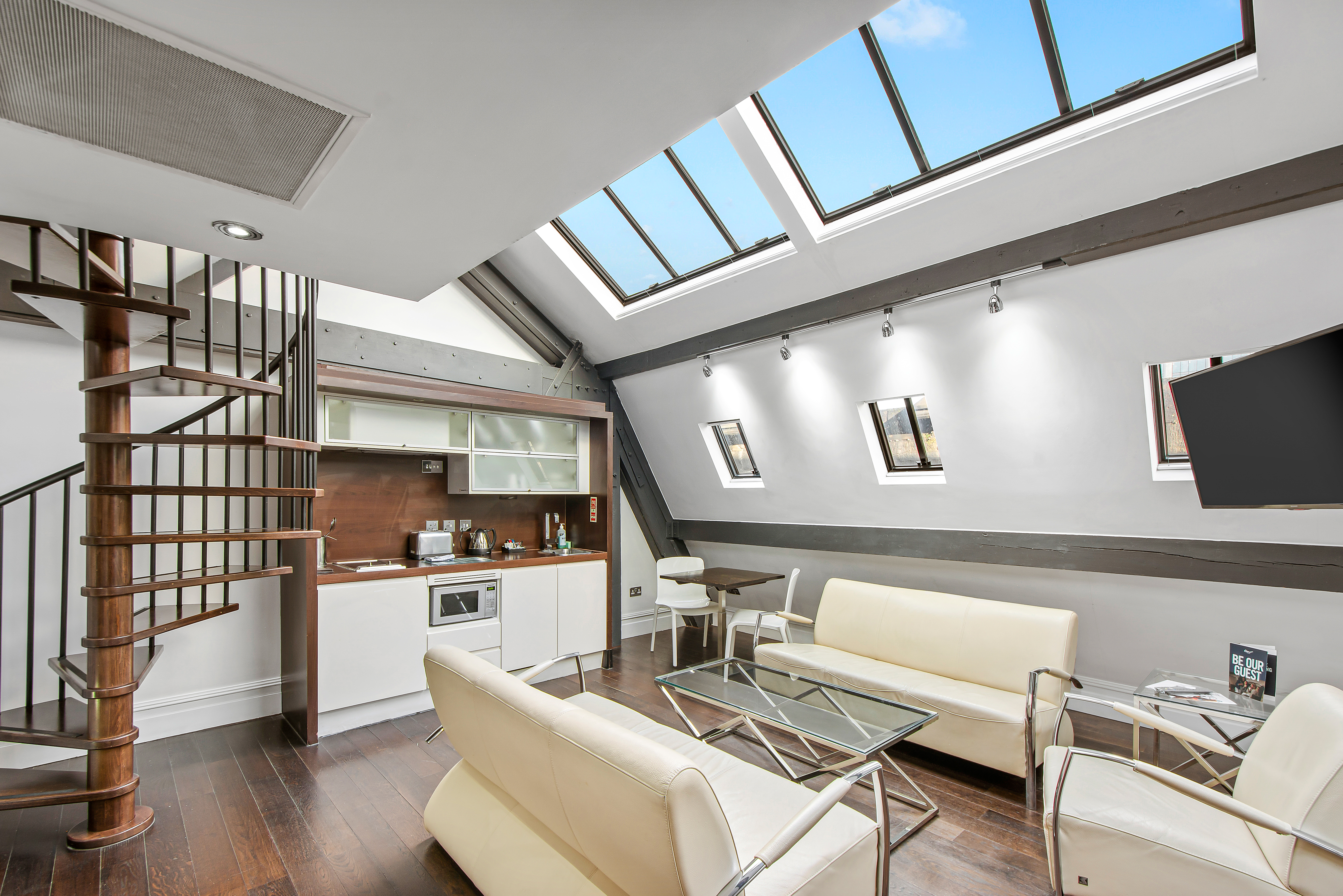 Penthouse Suite