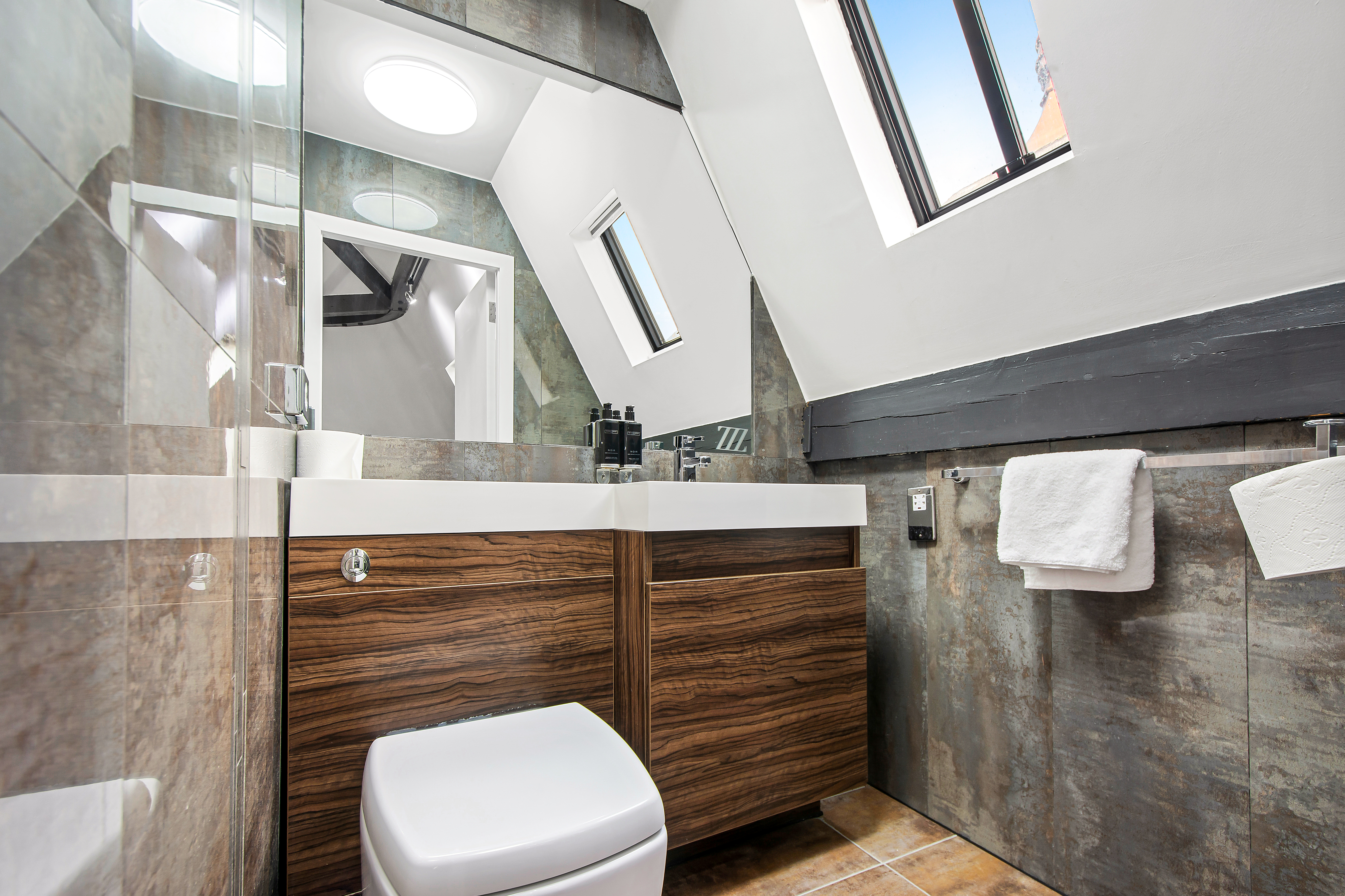 Penthouse Suite